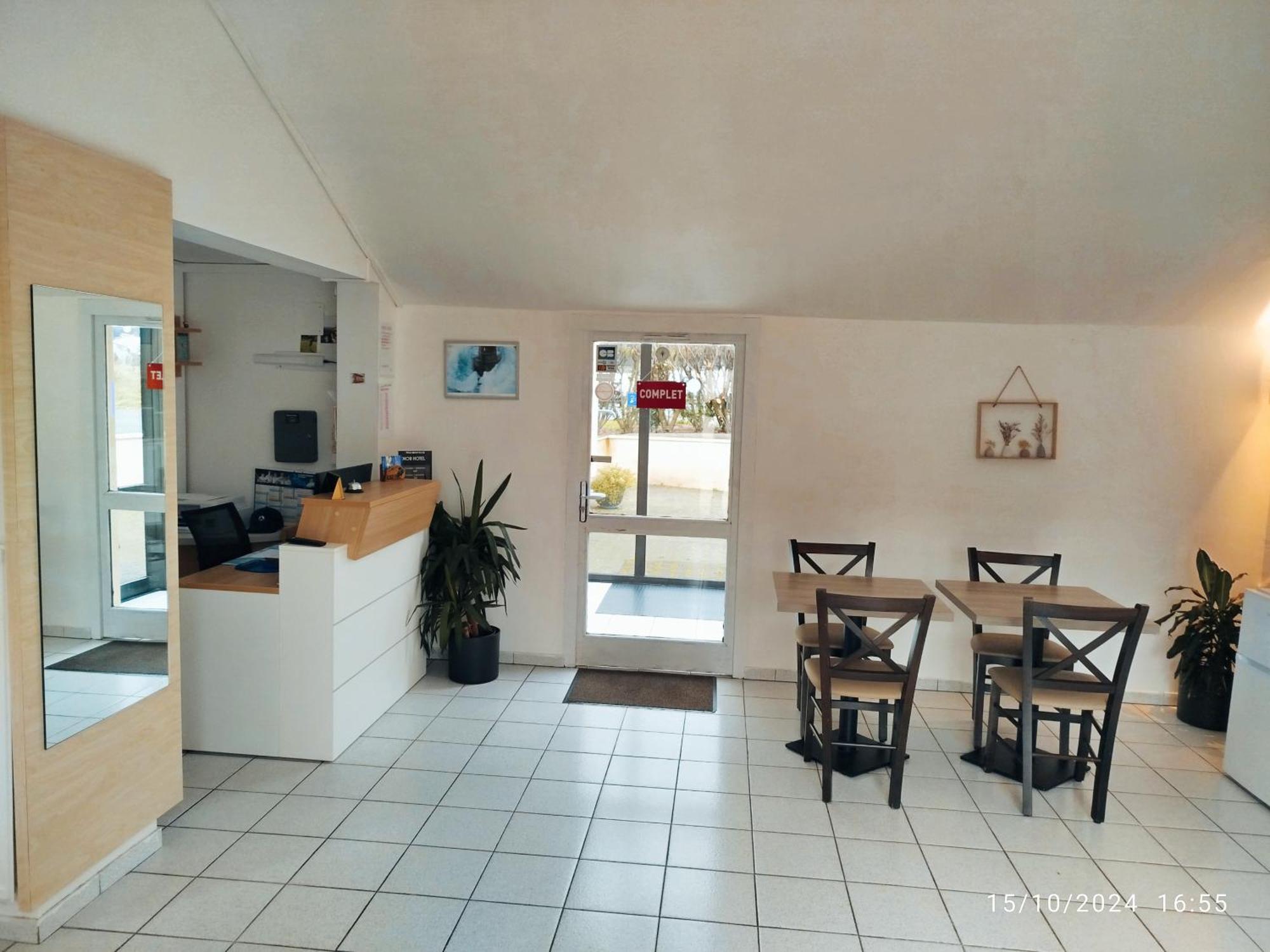 Enor Hotel - Guingamp Saint-Agathon Exterior photo